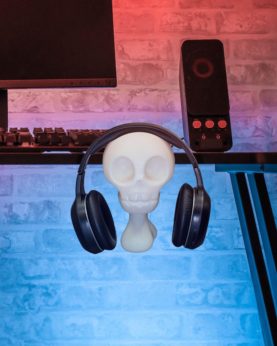 3D Printed Skull Headphone Stand – Clamp-On Desk Mount for Gamers & Creators